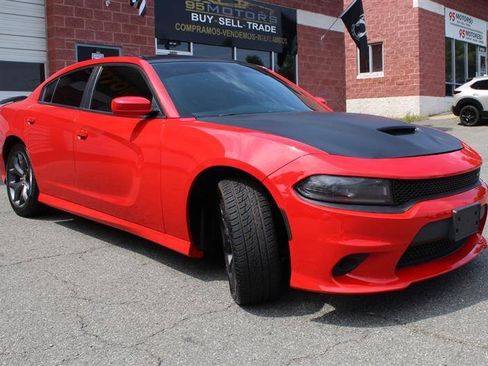 Used 2019 Dodge Charger R/T RWD image 7