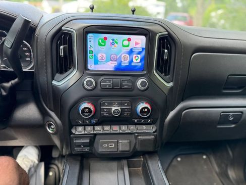 Used 2021 GMC Sierra 2500 AT4 w/ AT4 Premium Plus Package AWD/4WD image 25
