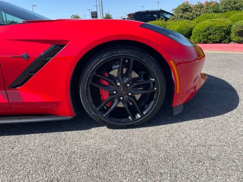 Used 2019 Chevrolet Corvette Stingray Coupe w/ Battery Protection Package RWD image 26