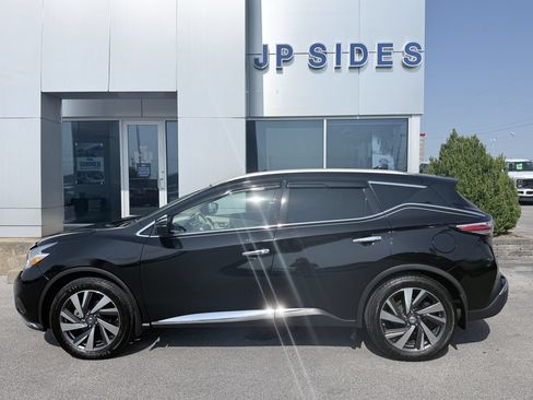 Used 2017 Nissan Murano Platinum w/ Platinum Technology Package FWD image 4