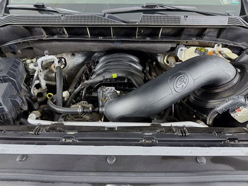 Used 2022 Chevrolet Silverado 1500 LT Trail Boss w/ Convenience Package II image 31