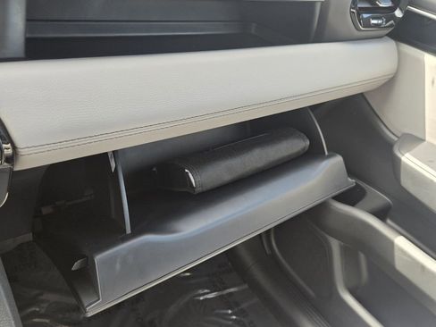 Certified 2024 Honda Pilot Touring image 23