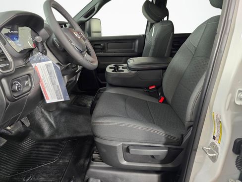 New 2026 RAM 5500 Tradesman w/ Safety Group AWD/4WD image 17