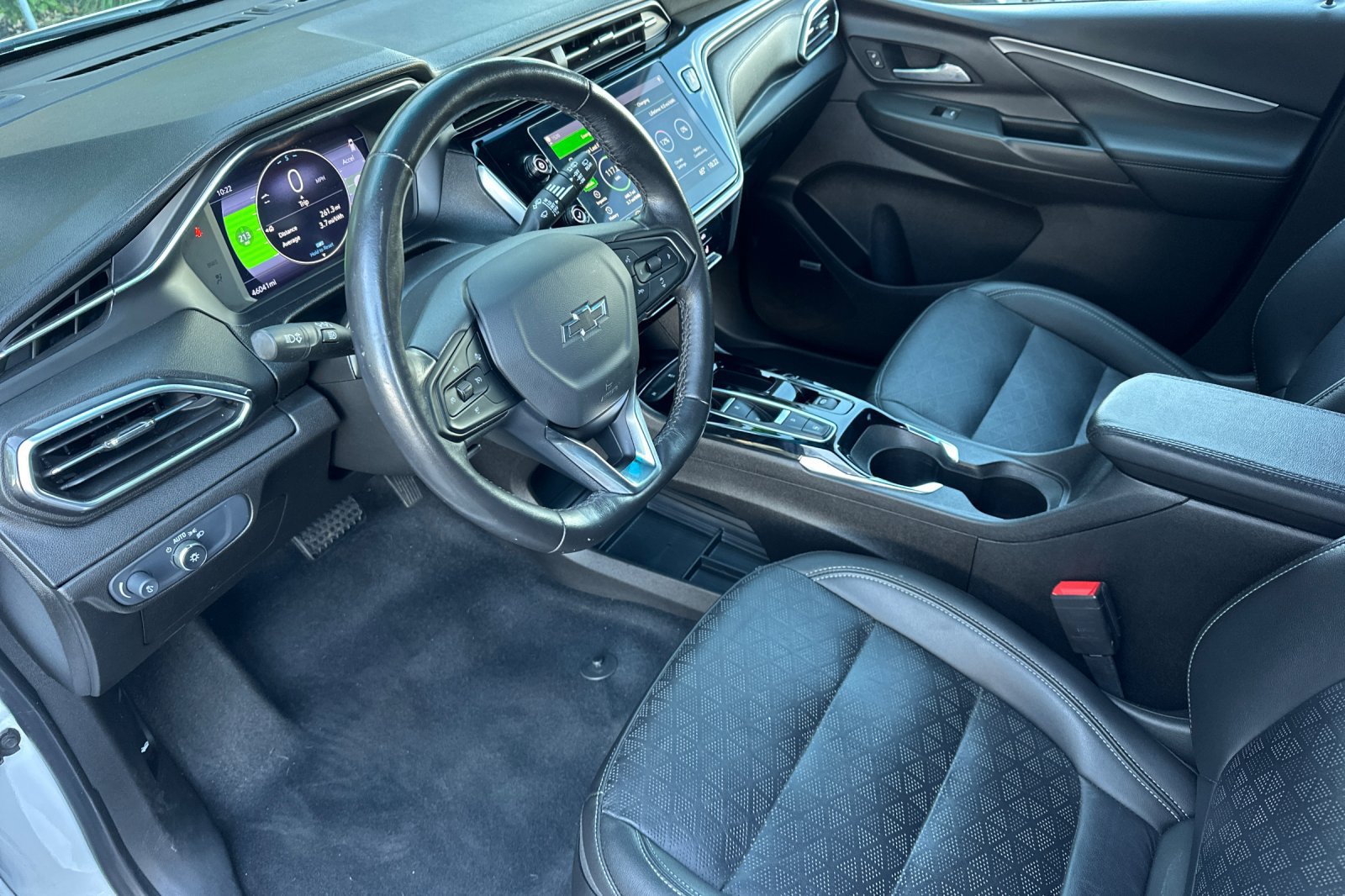 Used 2022 Chevrolet Bolt LT FWD image 13