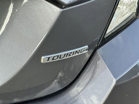 Used 2018 Honda Civic Touring image 31