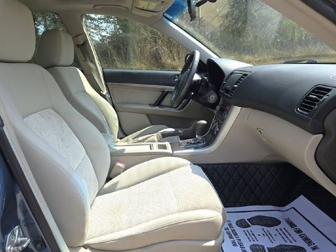 Used 2006 Subaru Legacy 2.5i Limited image 16