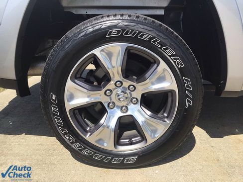 Used 2022 RAM 1500 Laramie image 31