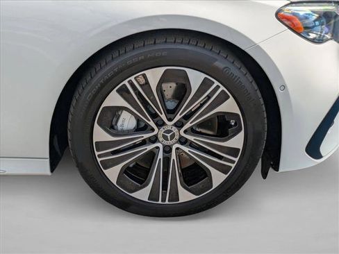 Certified 2025 Mercedes-Benz E 450 4MATIC Sedan image 24