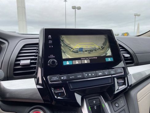 Used 2021 Honda Odyssey EX-L image 35