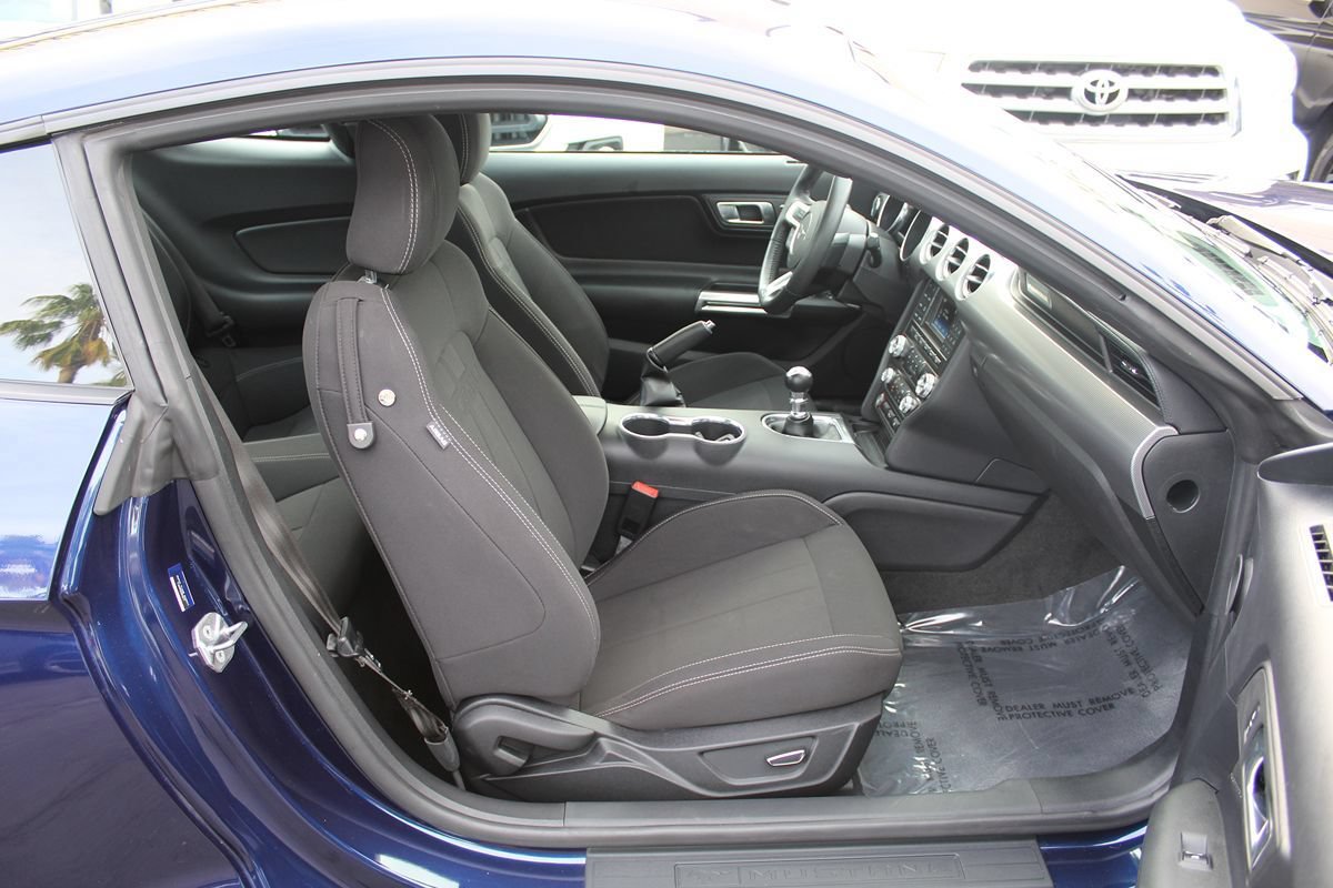 Used 2018 Ford Mustang GT RWD image 18