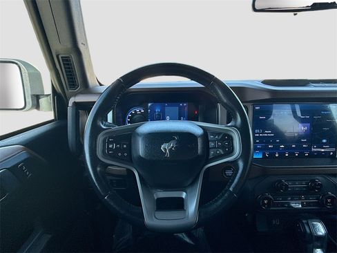 Used 2023 Ford Bronco Outer Banks image 11