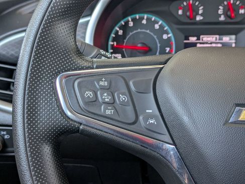 Used 2023 Chevrolet Malibu LT FWD image 13