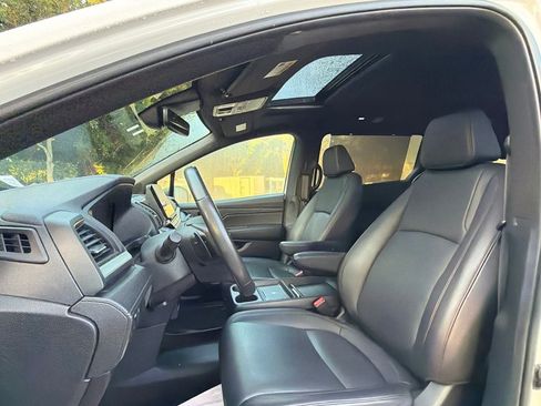 Used 2025 Honda Odyssey Sport-L image 6