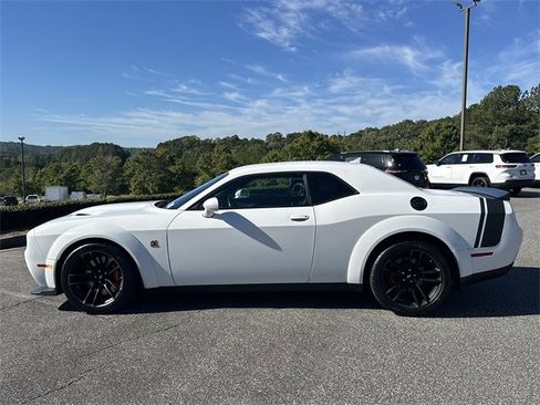 Used 2020 Dodge Challenger R/T Scat Pack image 8
