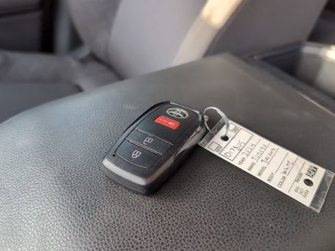 Used 2024 Toyota Tacoma SR5 image 26