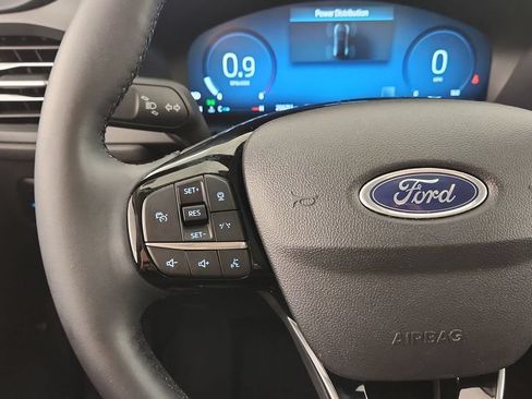 Used 2023 Ford Escape Active w/ Tech Pack #2 AWD/4WD image 19