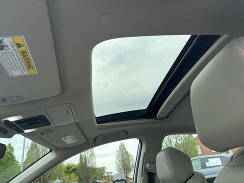 Used 2023 Honda Accord Touring image 13