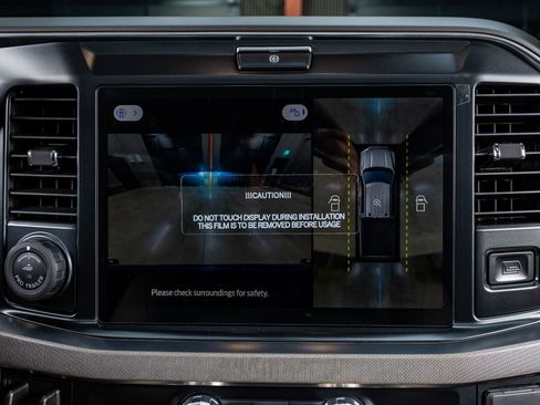 Used 2026 Ford F250 Platinum w/ Platinum Plus Package image 27