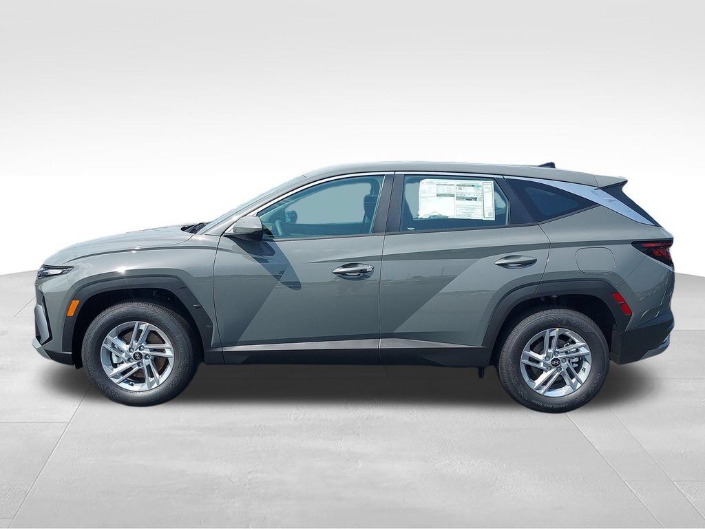 New 2026 Hyundai Tucson SE AWD/4WD image 2