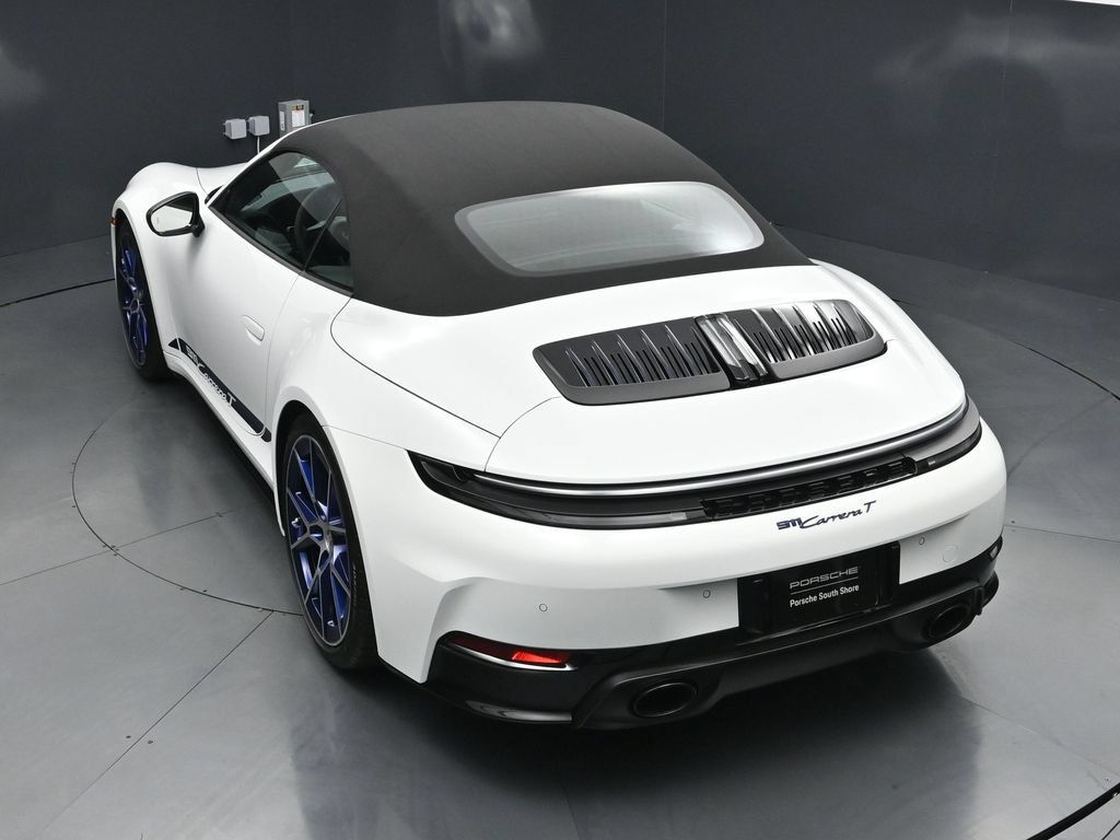 Certified 2026 Porsche 911 Carrera T RWD image 15