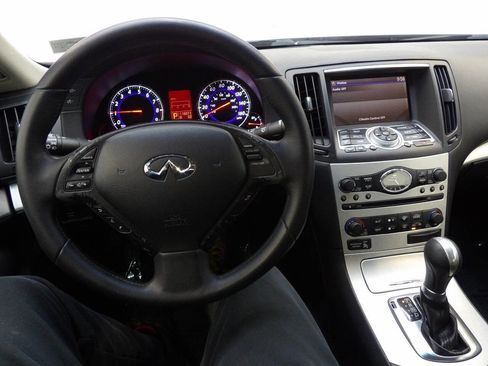 Used 2009 INFINITI G37 x Sedan w/ Premium Pkg AWD/4WD image 17