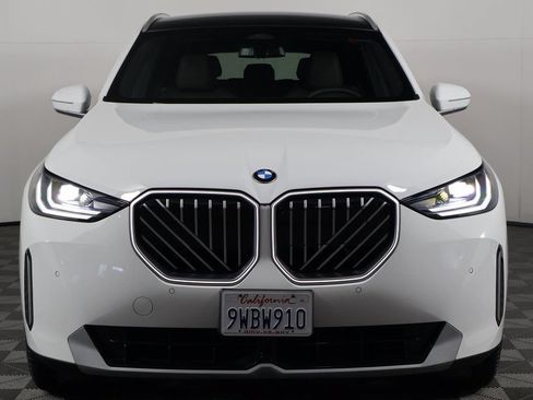 Used 2026 BMW X3 xDrive30i w/ Convenience Package AWD/4WD image 2