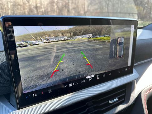 New 2026 Ford Explorer ST-Line w/ ST-Line Street Pack image 18