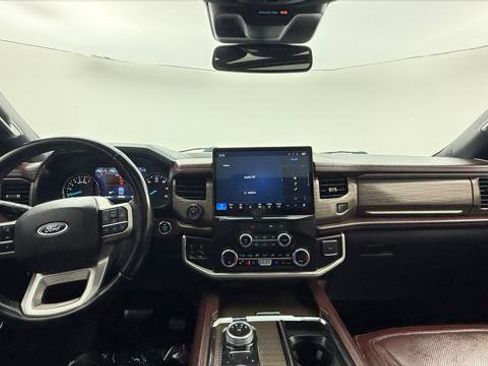 Used 2023 Ford Expedition Max Limited image 23