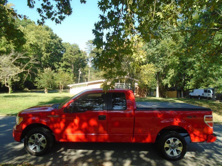 Used 2013 Ford F150 STX w/ Mid Equipment Group RWD image 8