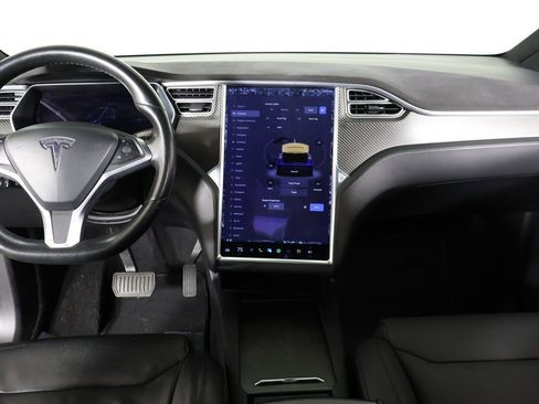 Used 2017 Tesla Model X 75D image 37