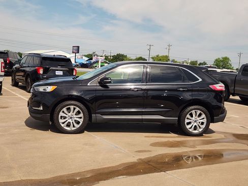 Certified 2021 Ford Edge Titanium w/ Cargo Accessory Package FWD image 4