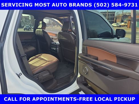 Used 2024 Ford Expedition King Ranch image 19