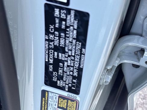 Used 2025 Kia K4 FWD image 28