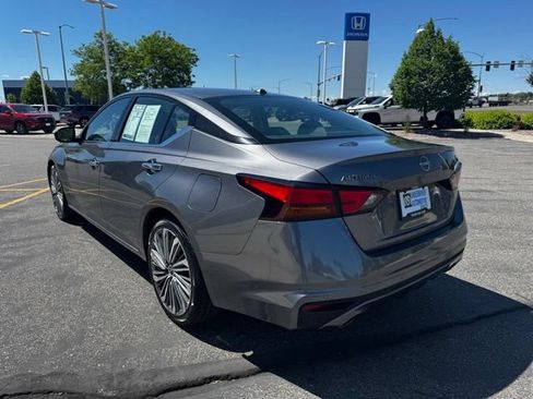 Used 2023 Nissan Altima 2.5 SL FWD image 7