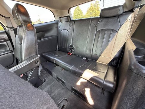 Used 2015 Buick Enclave Leather AWD/4WD image 11