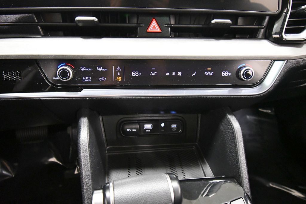 Certified 2024 Kia Sportage X-Line w/ X-Line Premium Package AWD/4WD image 27
