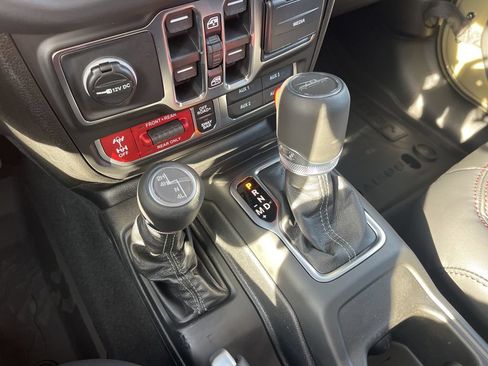 New 2026 Jeep Gladiator Rubicon AWD/4WD image 12