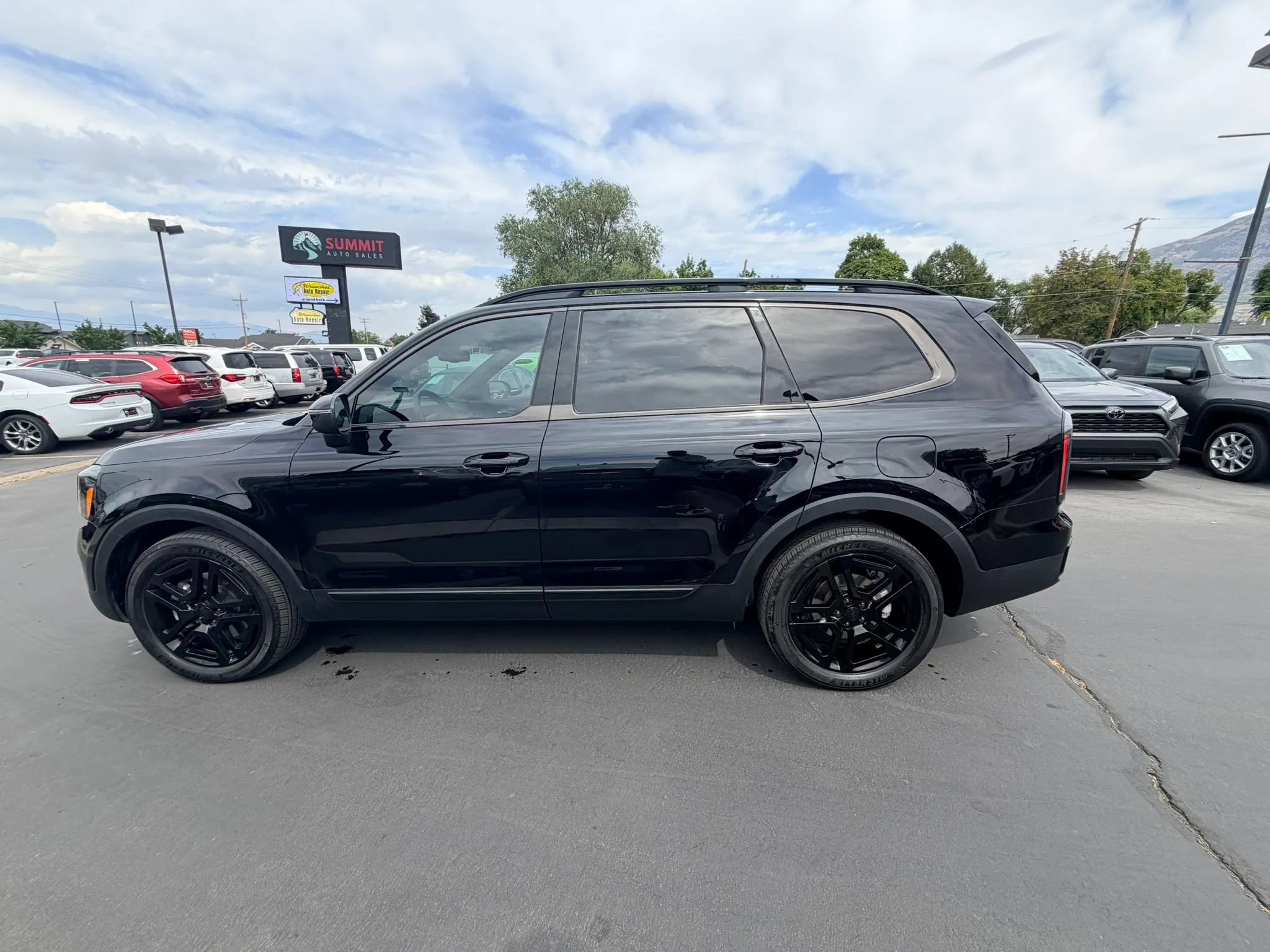 Used 2025 Kia Telluride EX X-Line AWD/4WD image 7