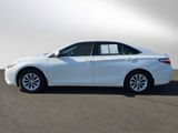 Used 2016 Toyota Camry LE image 6