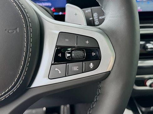 New 2026 BMW X5 xDrive40i w/ M Sport Package AWD/4WD image 19