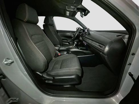 Used 2024 Honda HR-V Sport image 35
