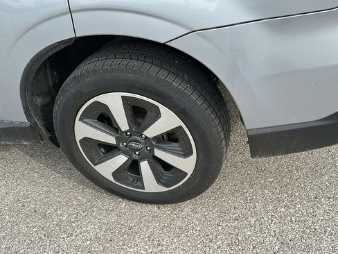 Used 2018 Subaru Forester 2.5i Premium image 9