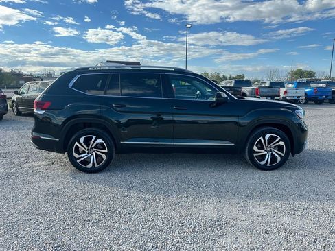 Used 2021 Volkswagen Atlas SEL Premium image 12