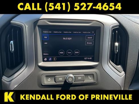 Used 2021 GMC Sierra 1500 4x4 Crew Cab w/ Sierra Value Package image 15