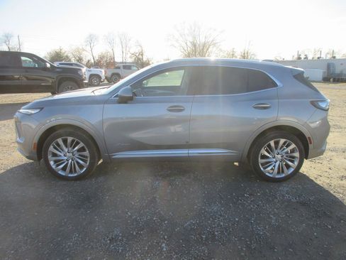 New 2026 Buick Envision Avenir image 9