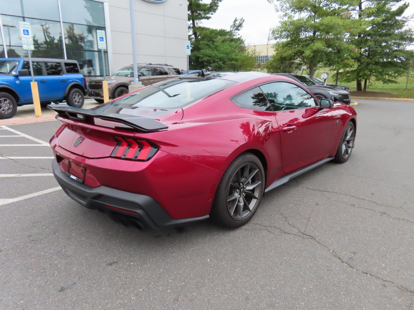 Used 2025 Ford Mustang Dark Horse RWD image 5