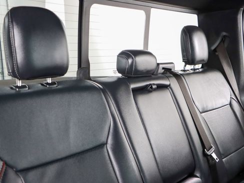 Used 2021 Ford F150 Lariat w/ Equipment Group 502A High image 29