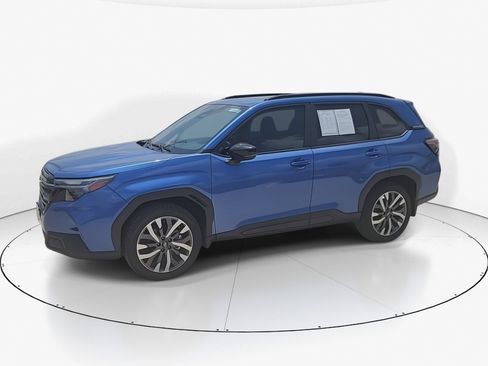 Used 2026 Subaru Forester Touring AWD/4WD image 6