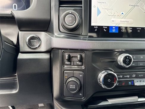 Certified 2024 Ford F350 Platinum w/ FX4 Off-Road Package image 31