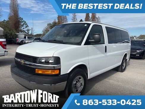 Used 2019 Chevrolet Express 2500 LT w/ LT Preferred Equipment Group image 1